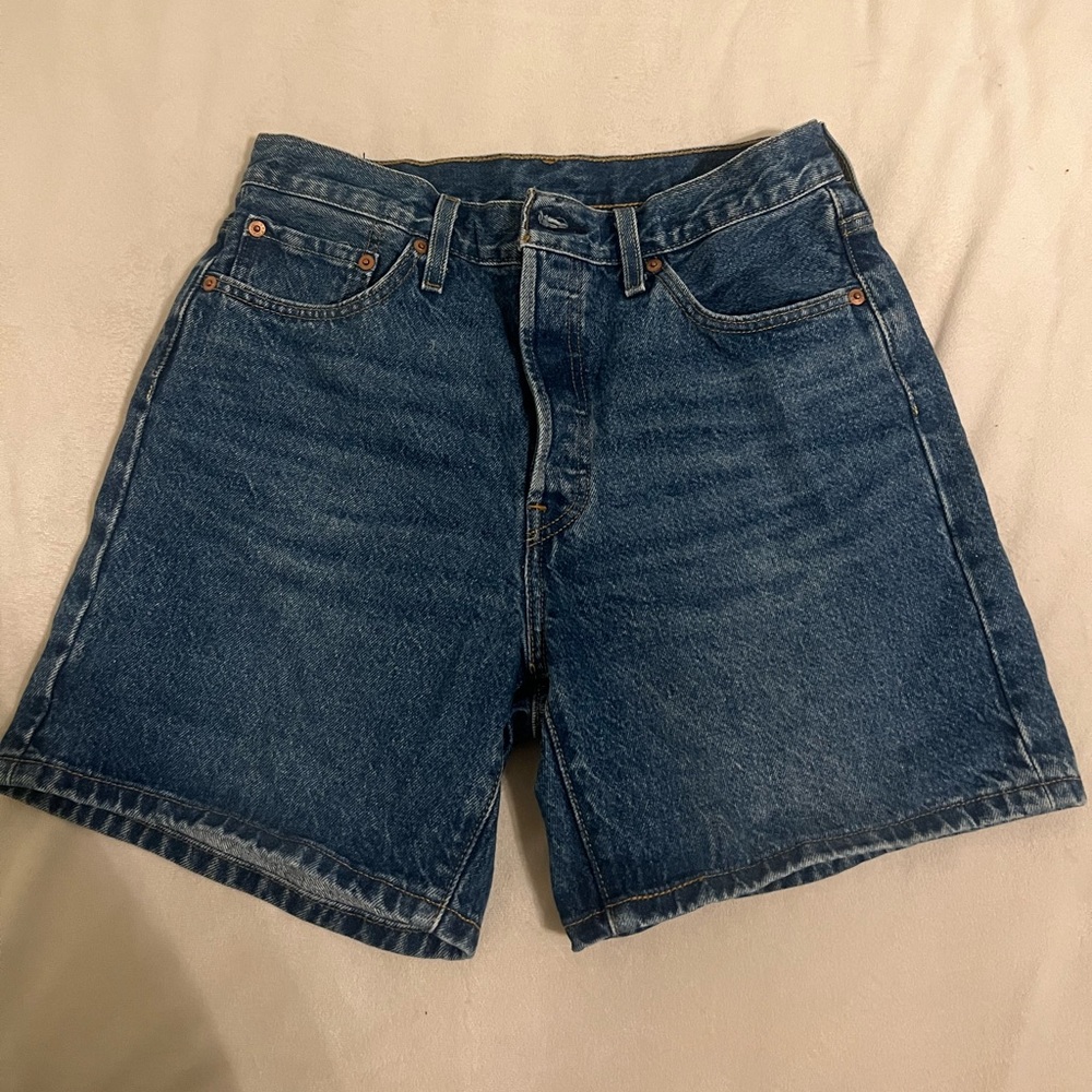 Levi shorts
